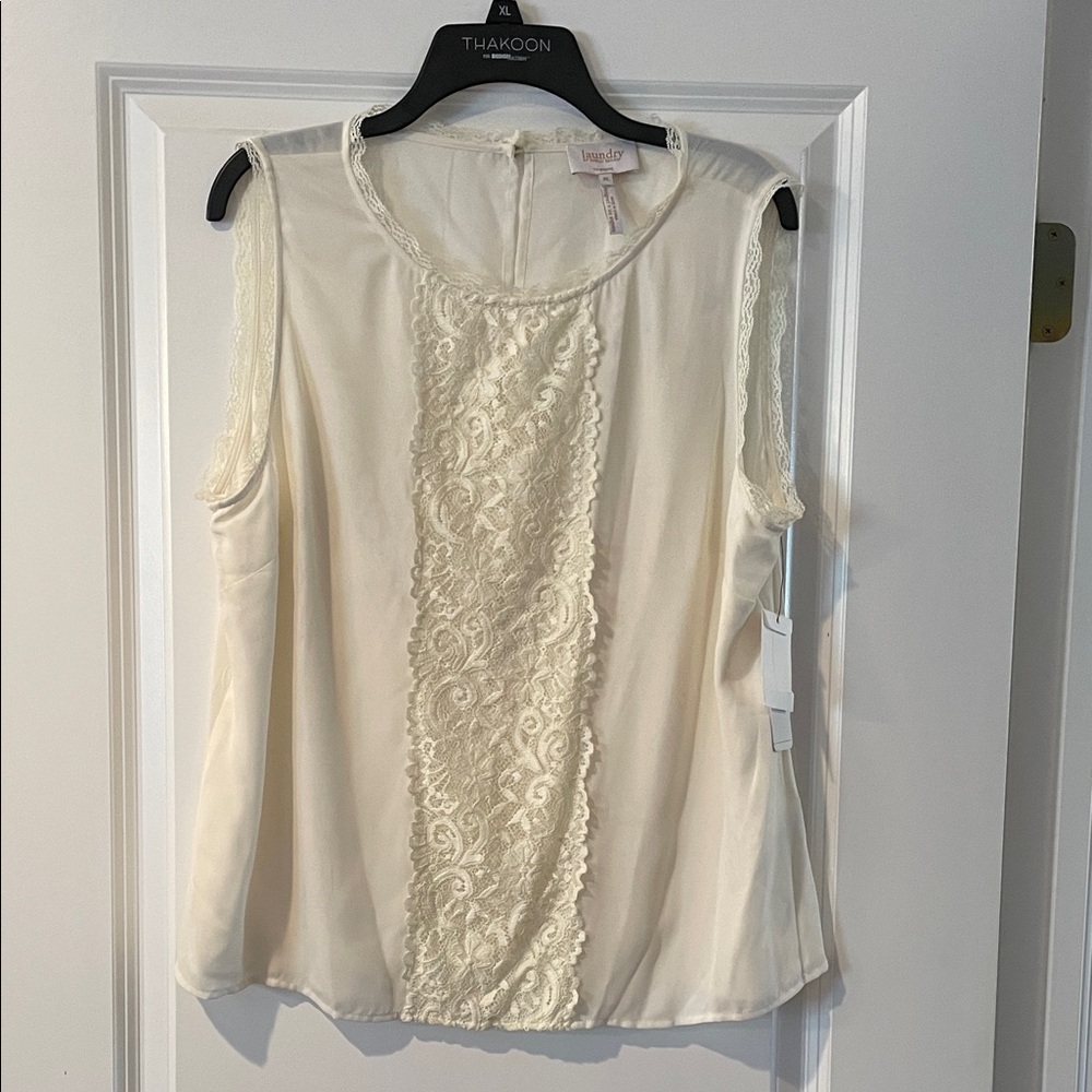 Laundry By Shelli Segal Cream Lace Accent Blouse